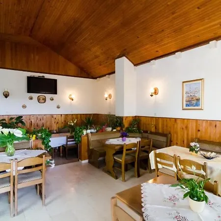 Moretic - Double With Balcony And Sea View 1 Orasac
