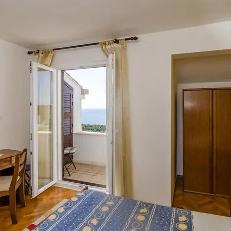 公寓 Moretic - Double With Balcony And Sea View 1 *